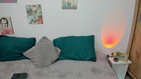 Lucy online show from 01-17-25, 07:05