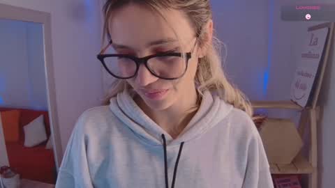 lucy online show from 01-27-25, 06:09