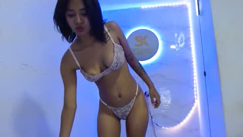 lucy_sluppy_hard online show from 04-28-26, 03:22