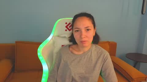 lucy_sweetyy online show from 06-04-26, 02:06
