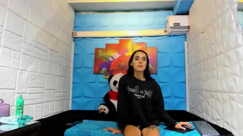 Lucy unlimit come back here  online show from 12-14-25, 01:05