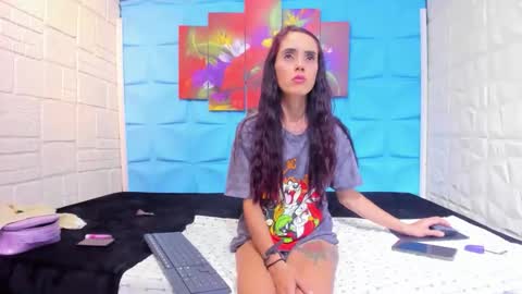 Lucy unlimit come back here  online show from 01-15-26, 03:00