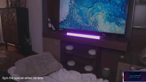 Snapshot of lucyallenx chatting on 12-20-24, 12:41 Lucy Alien  online show from 12-20-24, 12:41