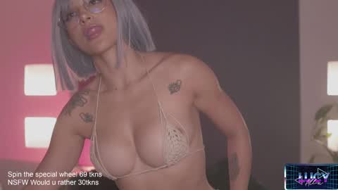 Snapshot of lucyallenx chatting on 02-20-25, 12:41 Lucy Alien  online show from 02-20-25, 12:41