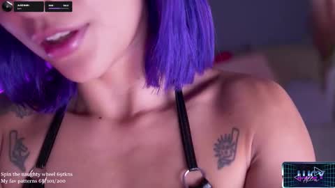 Snapshot of lucyallenx chatting on 09-13-25, 02:39 Lucy Alien  online show from 09-13-25, 02:39