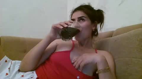 lucydoorbell online show from 10-09-25, 06:28