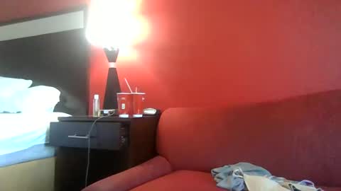 Lucy Loves Lookers online show from 01-13-25, 06:16