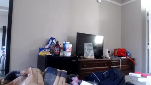 Lucy Loves Lookers online show from 01-28-25, 04:08