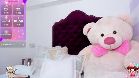 Instagramlucyluy10 online show from 12-12-24, 08:03