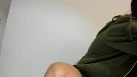 lucyportman online show from 04-10-26, 02:39