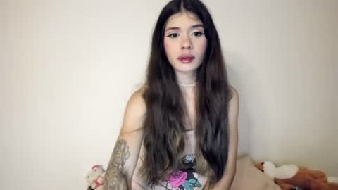 lucyportman online show from 04-21-26, 07:36