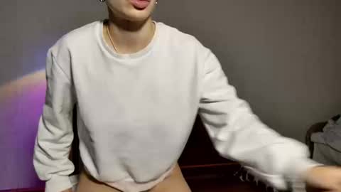 Lucy online show from 02-21-26, 09:43