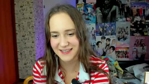 Lucy Rose online show from 09-15-25, 05:18