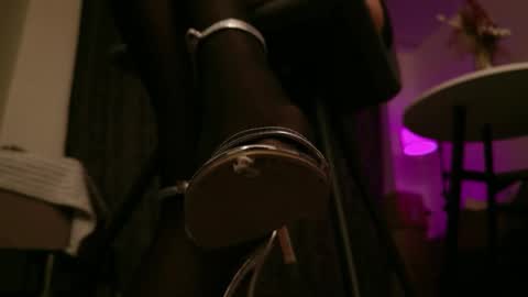 Lucy Rose online show from 04-18-26, 07:18