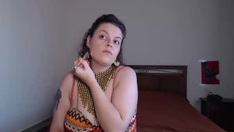 Snapshot of lucywmiller chatting on 10-11-25, 11:31 Call me Lucy online show from 10-11-25, 11:31