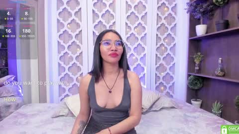 Snapshot of lucyy_liiu chatting on 01-17-25, 08:00 Lucy Liiu online show from 01-17-25, 08:00