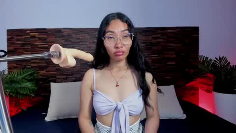 Lucy Liiu online show from 04-14-26, 10:05