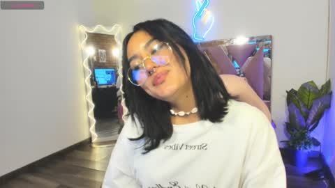 ludo_kitty_tay online show from 02-17-25, 03:15