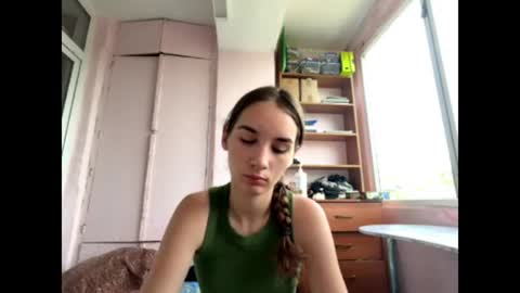 Amelia online show from 07-09-26, 06:17