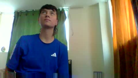 lugiiz05_ online show from 10-29-25, 08:10