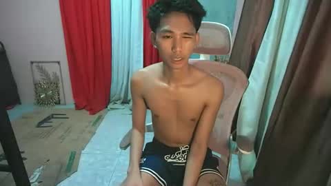 Snapshot of lui_the_fucker chatting on 01-19-26, 04:49 lui_the_fucker online show from 01-19-26, 04:49