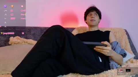 Lui online show from 02-19-26, 05:47