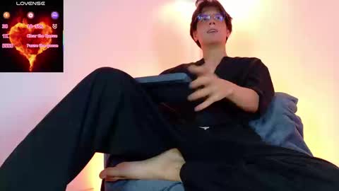 Lui online show from 03-20-26, 04:17