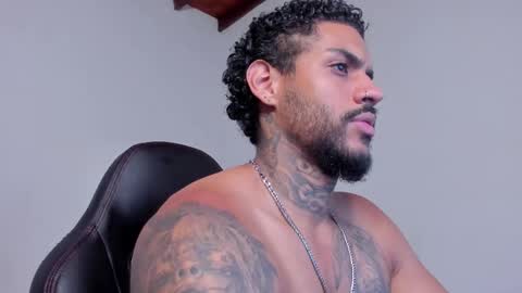 Luigi Vitale online show from 03-08-26, 02:04