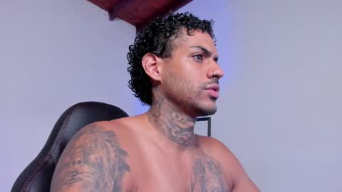 Luigi Vitale online show from 04-24-26, 01:30