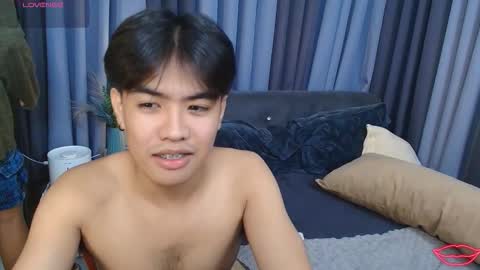 Snapshot of luigi_moreno chatting on 10-19-25, 05:24 luigi_moreno online show from 10-19-25, 05:24