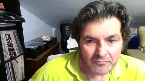 Snapshot of luigijohn chatting on 04-09-26, 06:57 LUIGIJOHN online show from 04-09-26, 06:57