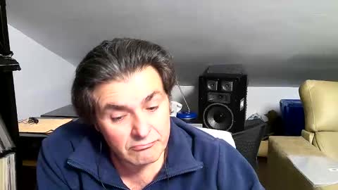 Snapshot of luigijohn chatting on 04-11-26, 08:02 LUIGIJOHN online show from 04-11-26, 08:02
