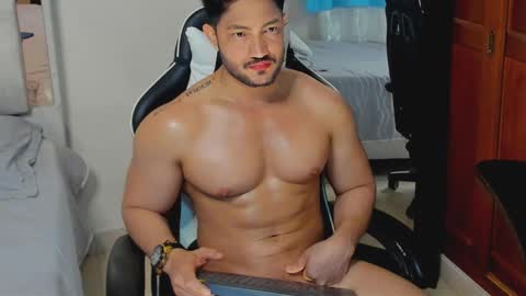 luis_baptista online show from 10-14-25, 06:03