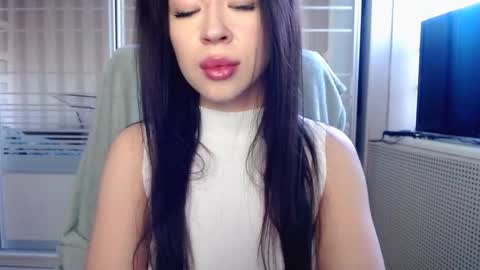 Snapshot of luisa_domina chatting on 11-04-25, 11:09 luisa lovedom online show from 11-04-25, 11:09