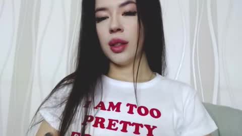 Snapshot of luisa_domina chatting on 11-14-25, 11:31 luisa lovedom online show from 11-14-25, 11:31