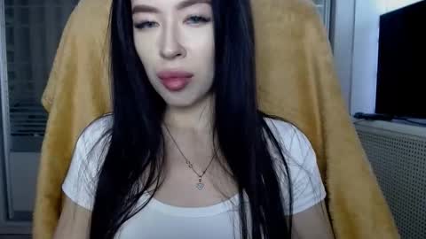 luisa lovedom online show from 02-23-26, 12:35