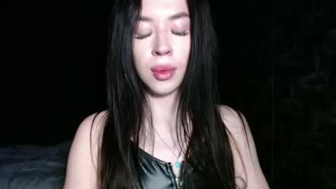 luisa lovedom online show from 05-15-26, 11:56
