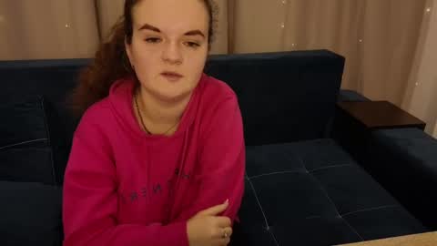 Snapshot of luisa_rosee chatting on 02-11-25, 01:51 Luisa Rosee online show from 02-11-25, 01:51