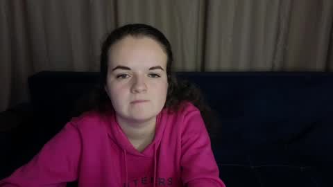 Snapshot of luisa_rosee chatting on 02-16-25, 03:48 Luisa Rosee online show from 02-16-25, 03:48