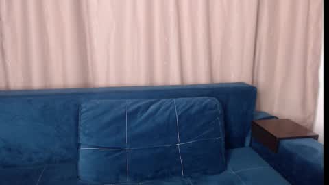 Snapshot of luisa_rosee chatting on 02-19-25, 04:33 Luisa Rosee online show from 02-19-25, 04:33