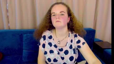 Snapshot of luisa_rosee chatting on 02-20-25, 02:13 Luisa Rosee online show from 02-20-25, 02:13