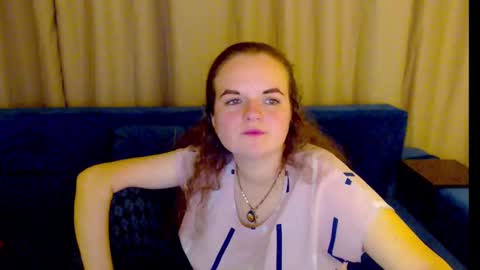Snapshot of luisa_rosee chatting on 02-21-25, 05:09 Luisa Rosee online show from 02-21-25, 05:09