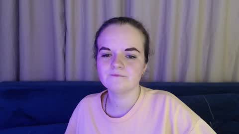 Snapshot of luisa_rosee chatting on 03-06-25, 09:42 Luisa Rosee online show from 03-06-25, 09:42