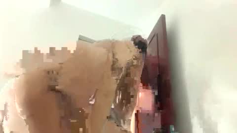   Luisa Fernanda  online show from 04-16-26, 09:39