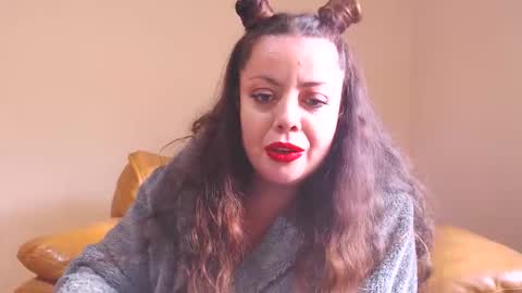 Cassie online show from 09-19-25, 02:29