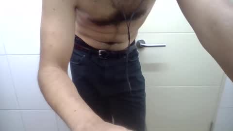 Snapshot of luismartinez666 chatting on 03-09-25, 03:32 Lus online show from 03-09-25, 03:32