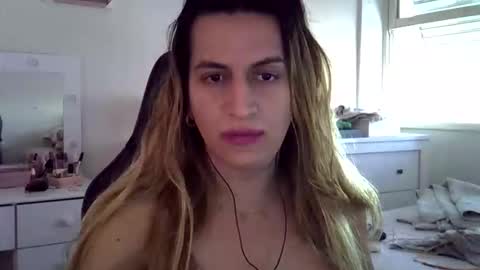 Snapshot of luizacandy chatting on 05-30-26, 08:17 luizacandy online show from 05-30-26, 08:17