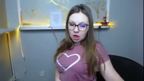 Snapshot of luizaheems_ chatting on 02-11-25, 07:33 Luiza online show from 02-11-25, 07:33