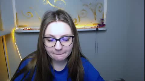 Snapshot of luizaheems_ chatting on 02-21-25, 07:12 Luiza online show from 02-21-25, 07:12