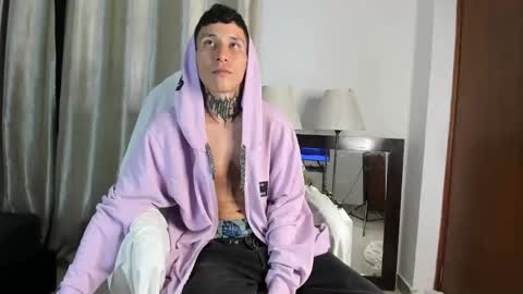 Snapshot of lujuriau_u chatting on 09-10-25, 02:11 lujuriau_u online show from 09-10-25, 02:11